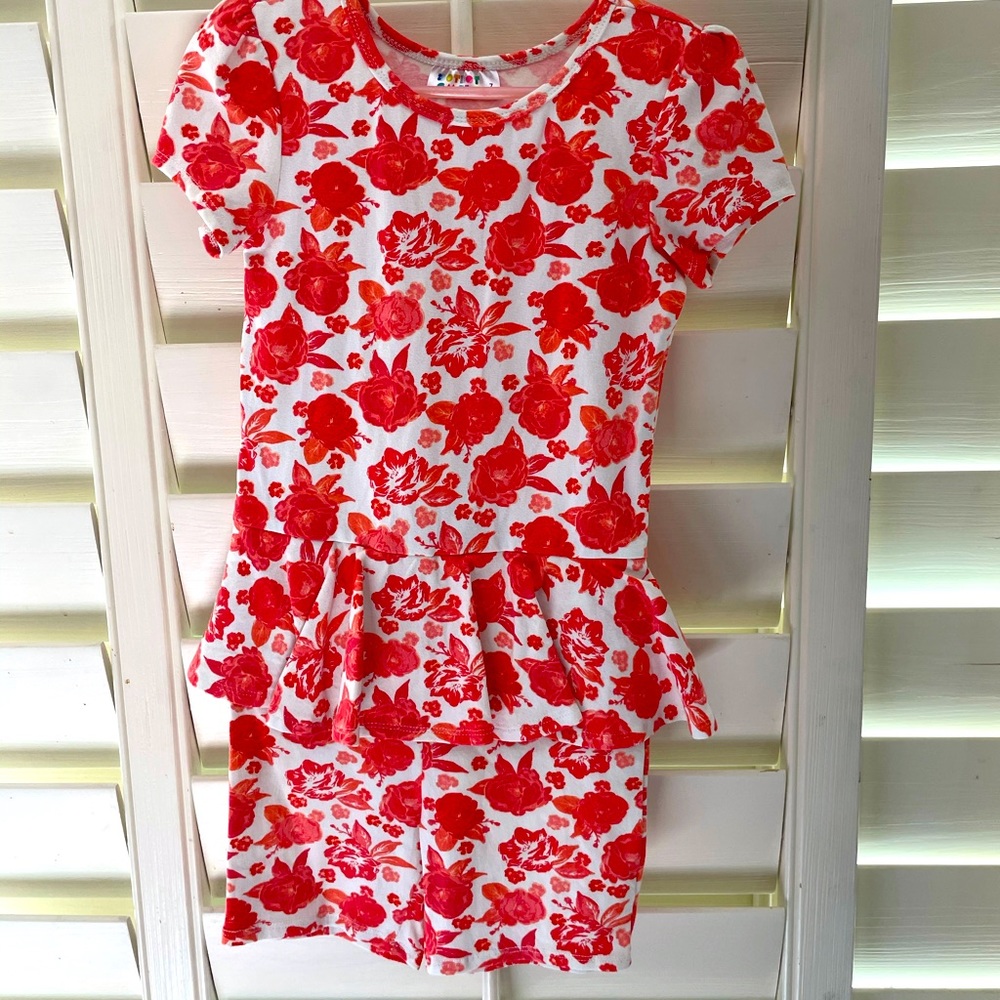 Dot dot smile skirted romper size 7